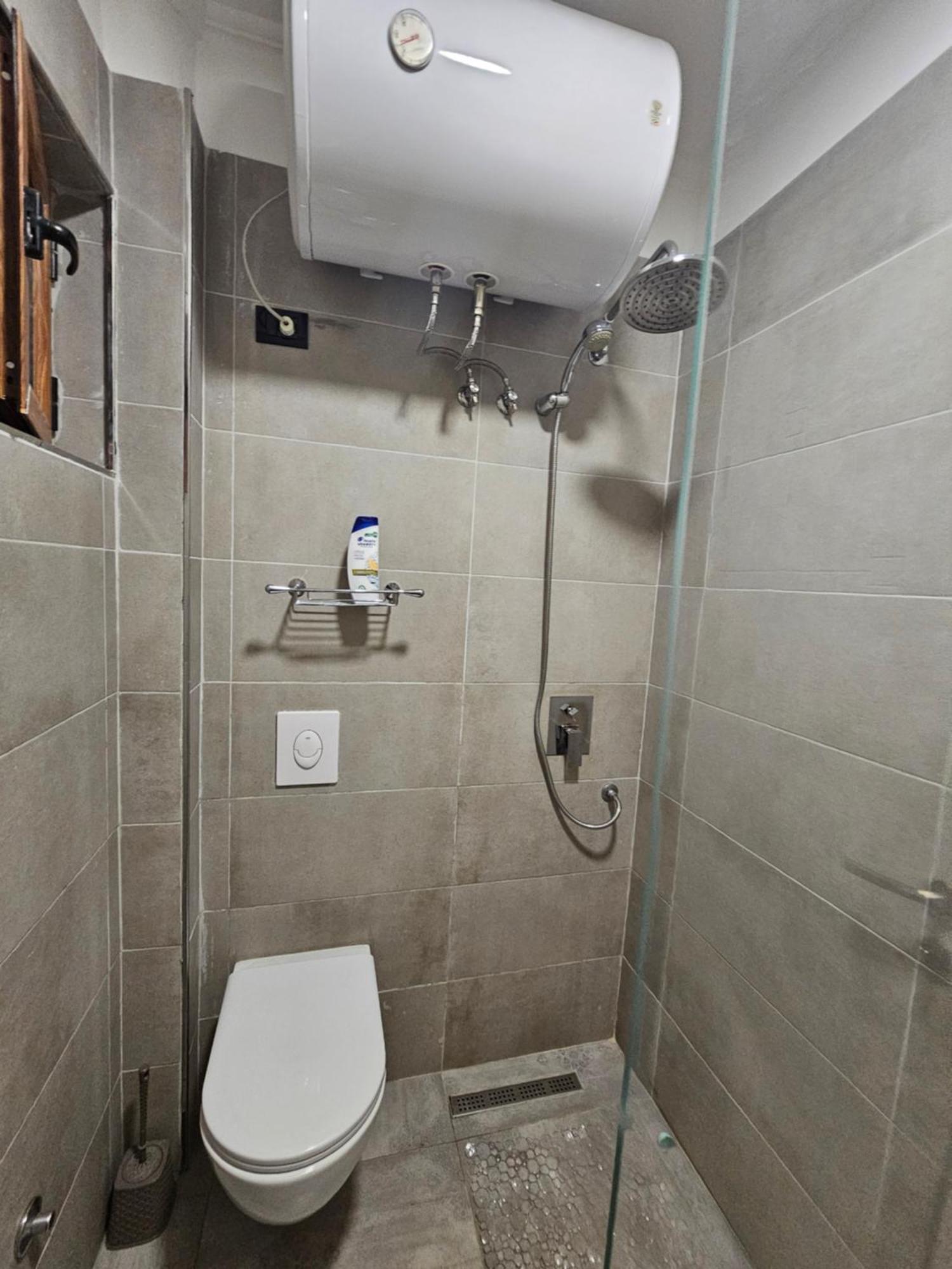 Wanderlust Tirana 2 Apartment Екстериор снимка