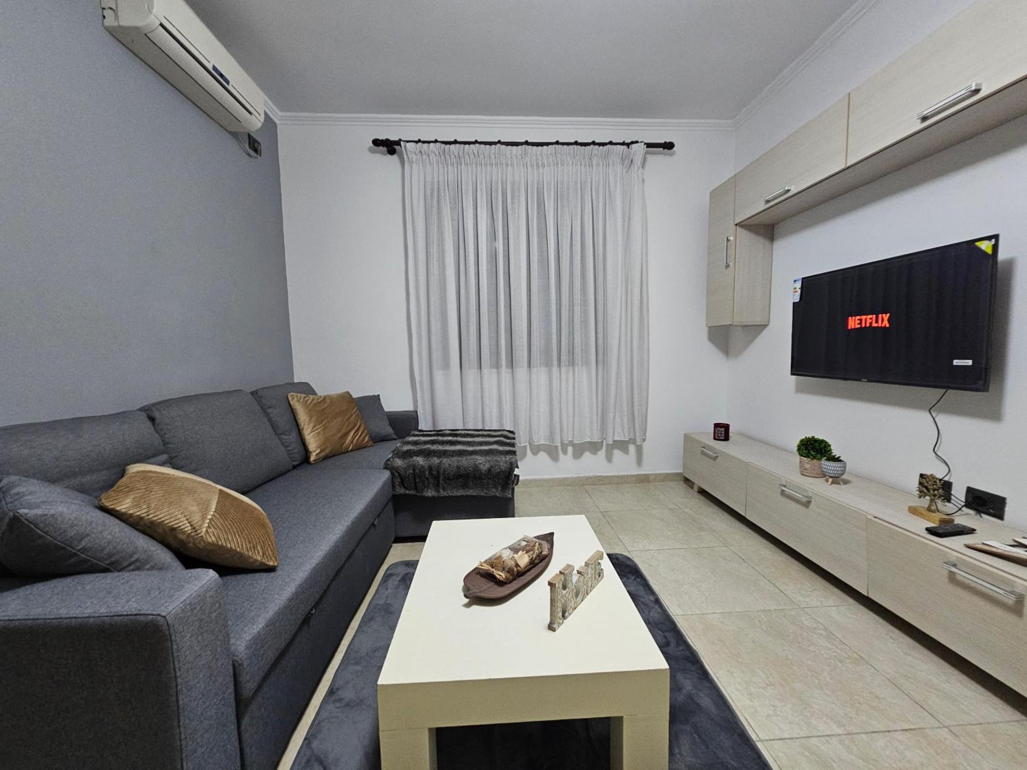 Wanderlust Tirana 2 Apartment Екстериор снимка